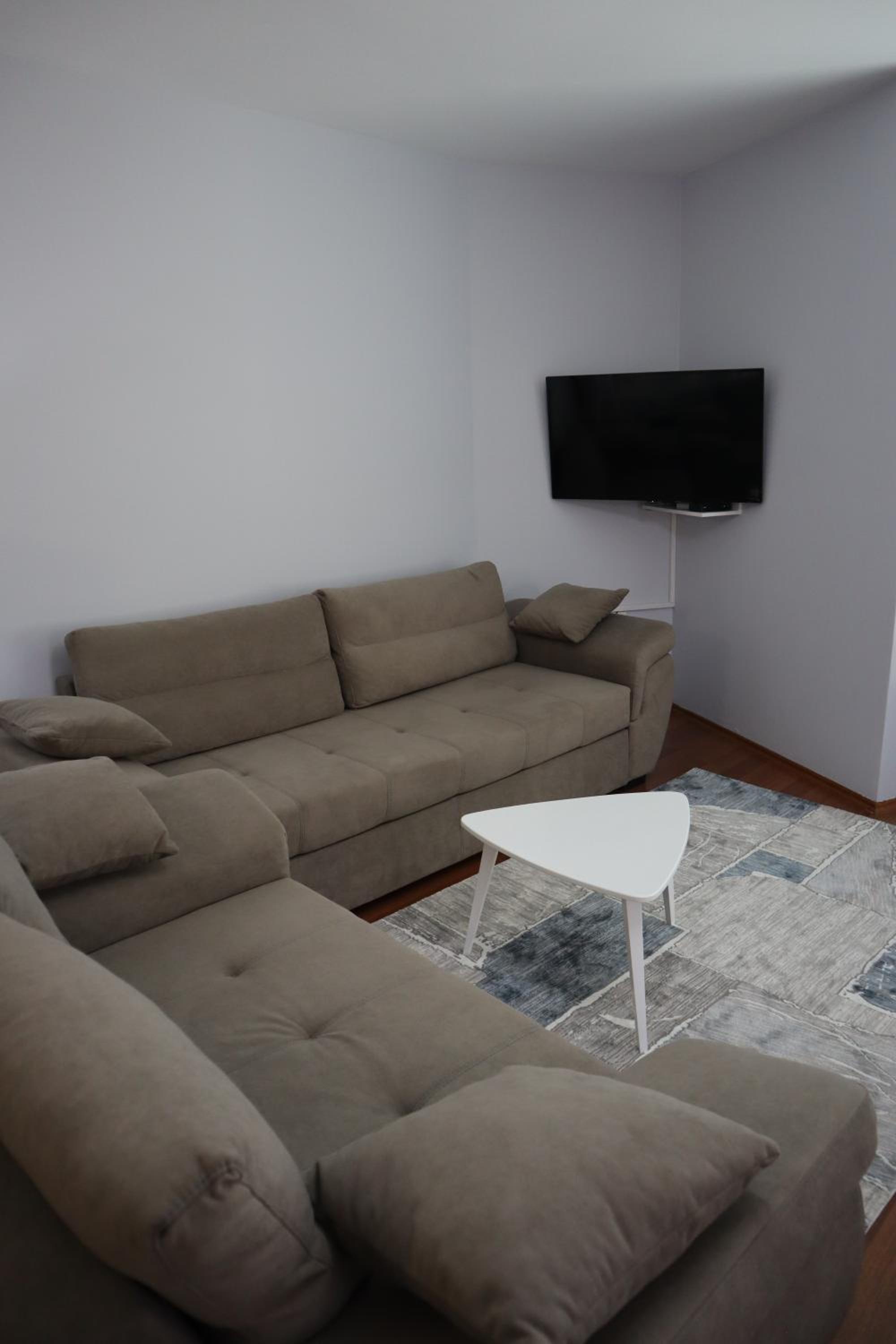Prima Apartments