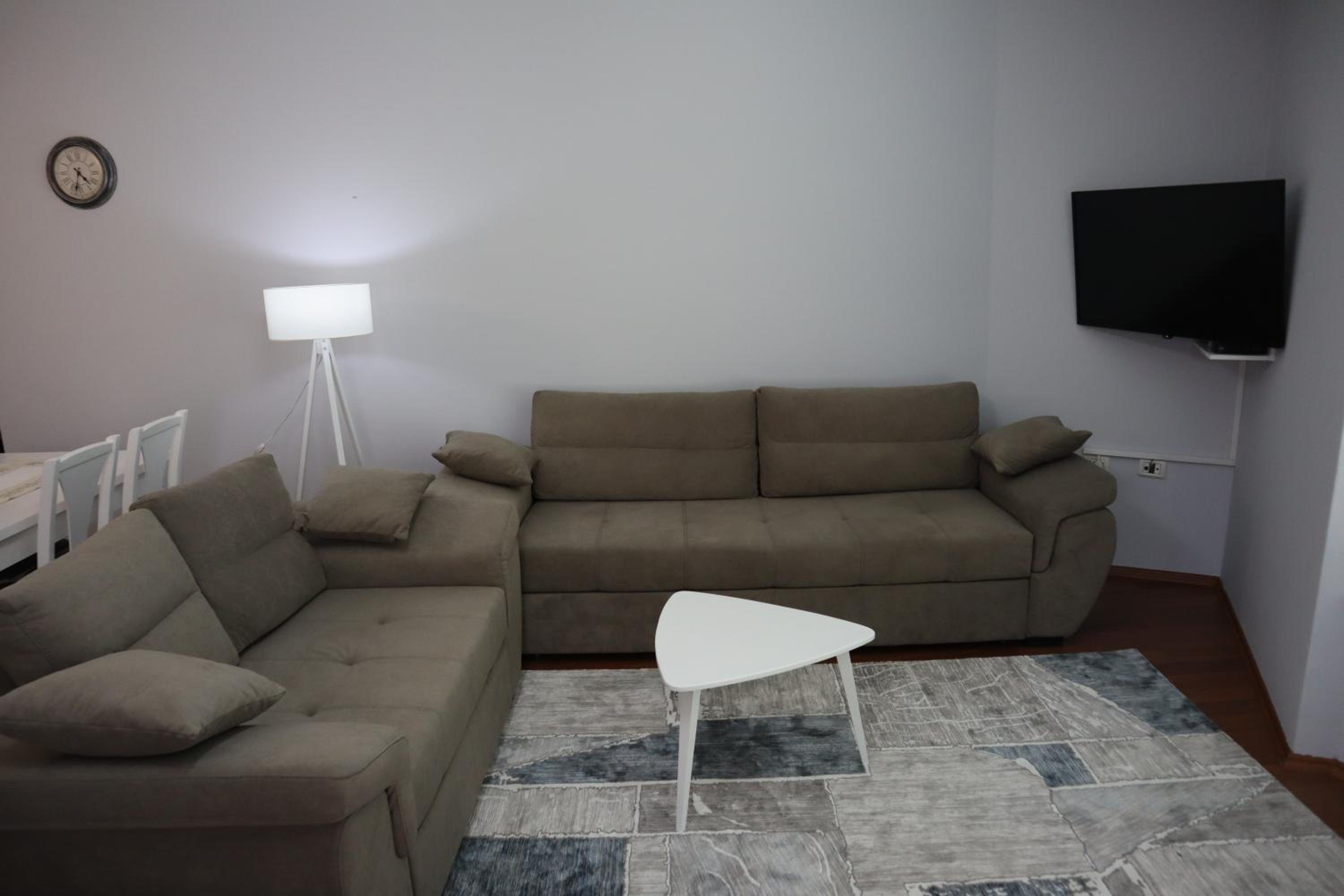 Prima Apartments