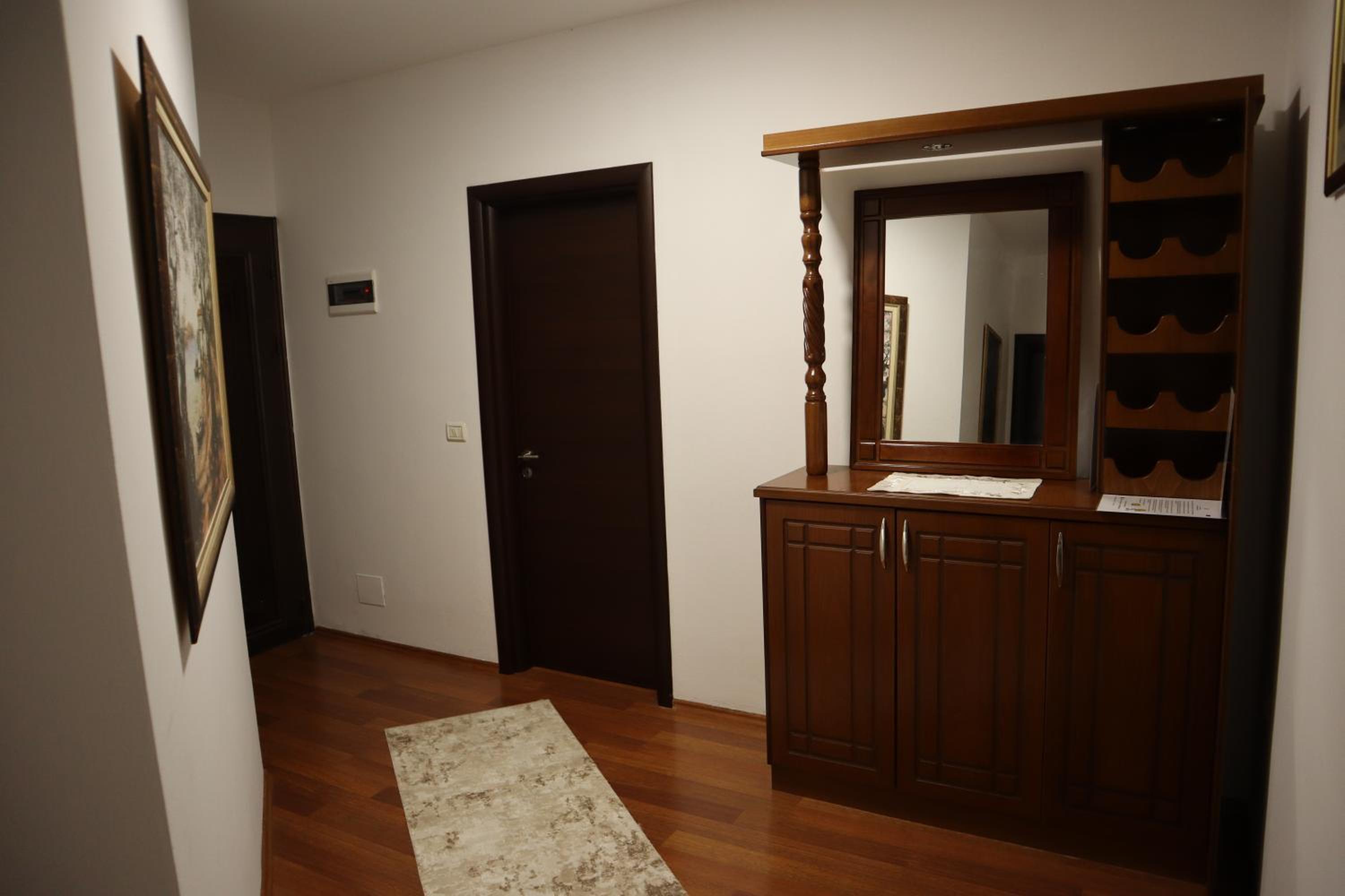 Prima Apartments photo 3