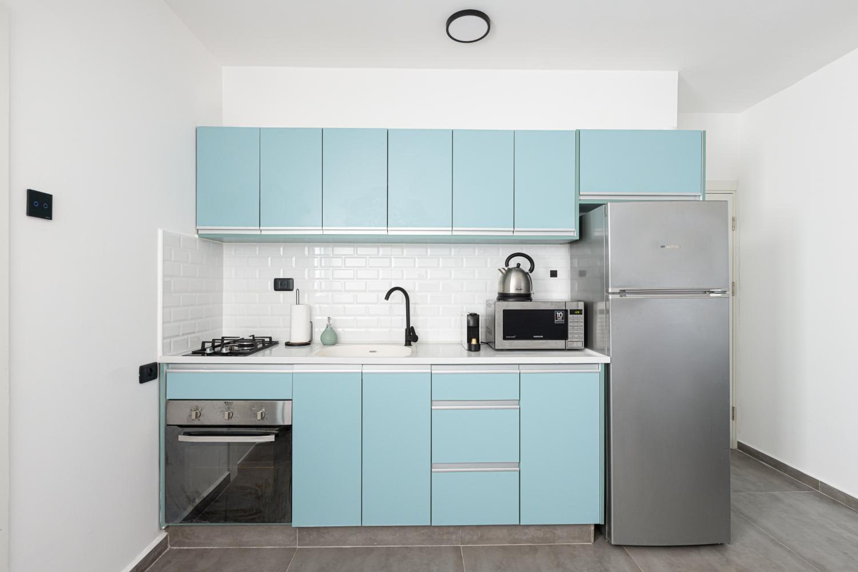Nirvana 1BR Apt, Central Old Town, Private Balcony view 2