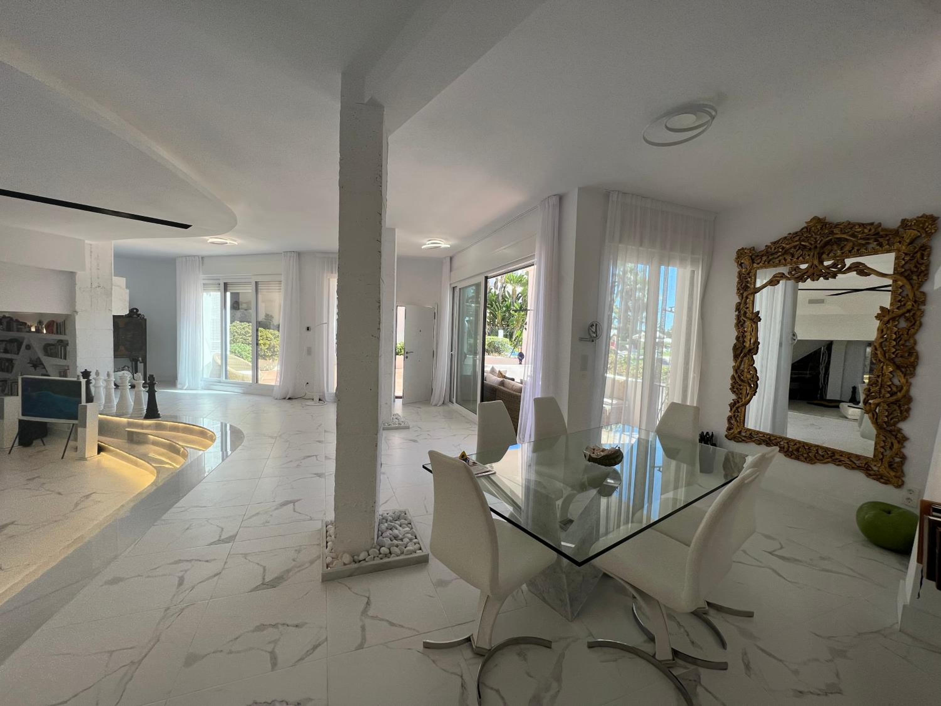ESPECTACULAR Hogar en la playa MARBELLA