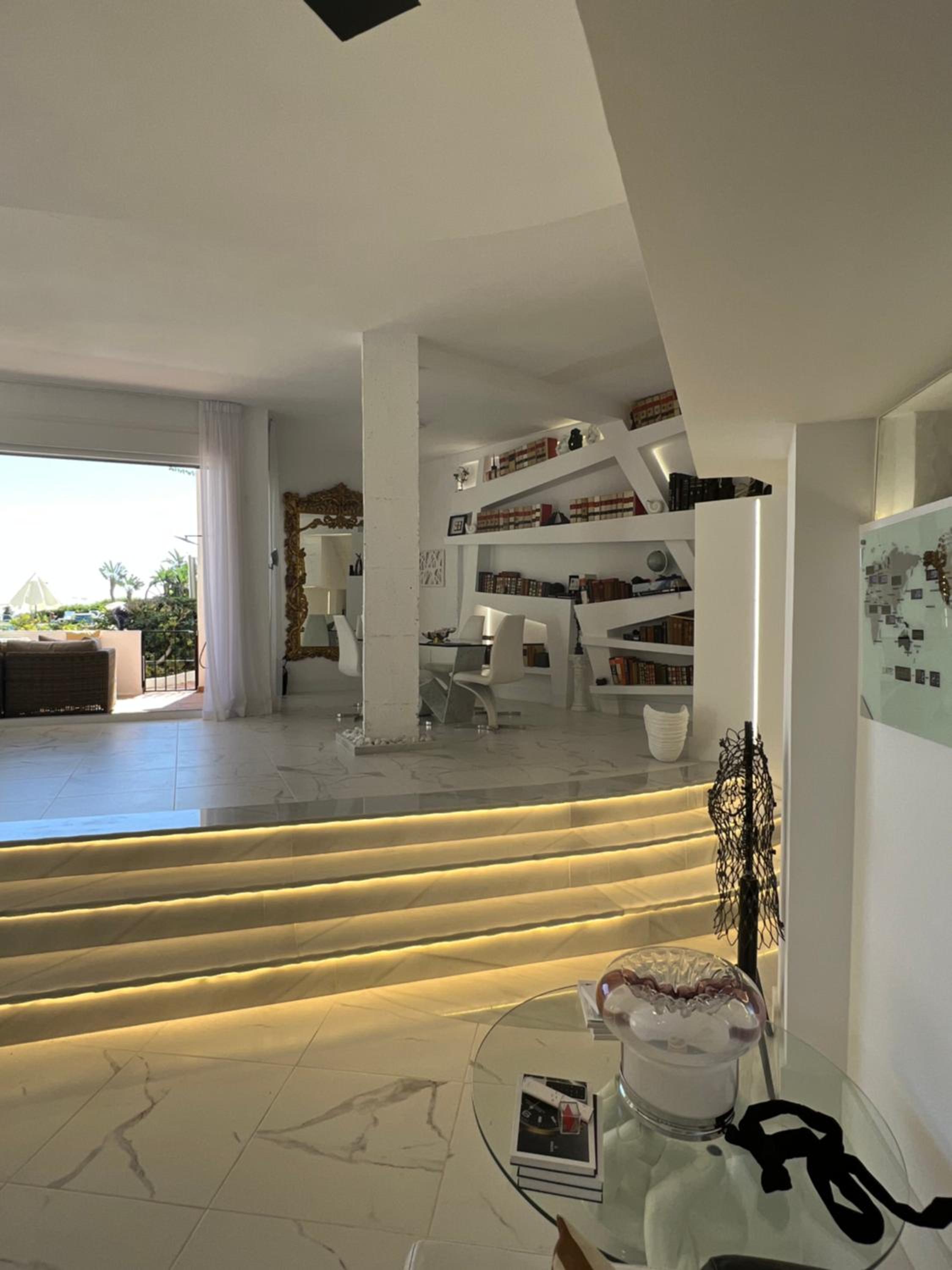 ESPECTACULAR Hogar en la playa MARBELLA
