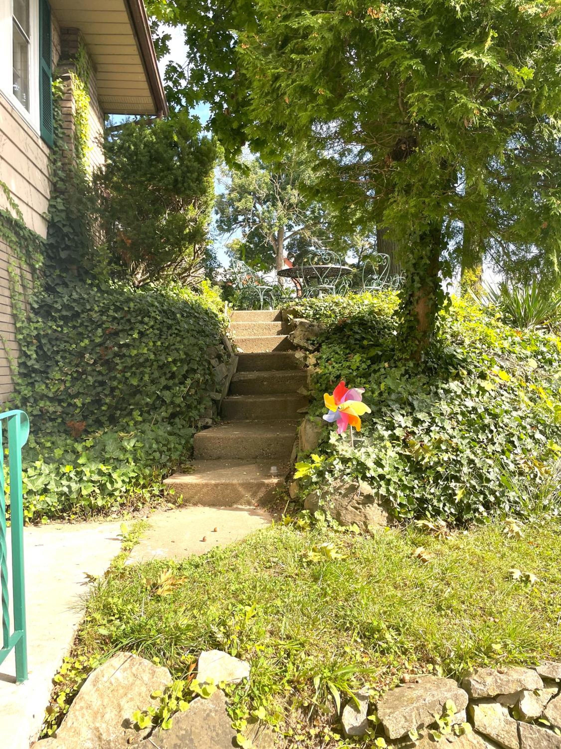 Niagara Riverview Closest to Falls, Free Breakfast Delivered Daily