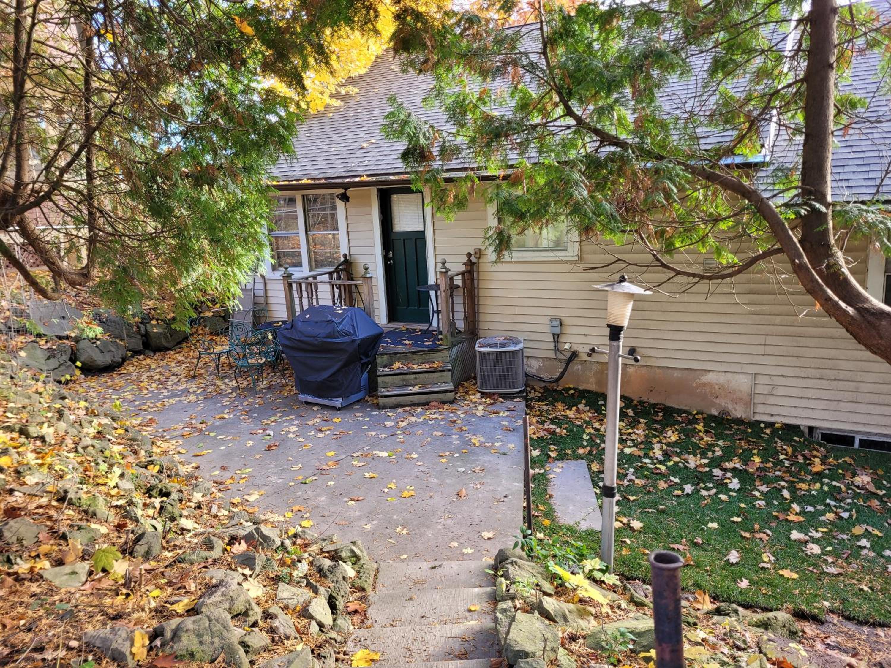 Niagara Riverview Closest to Falls, Free Breakfast Delivered Daily