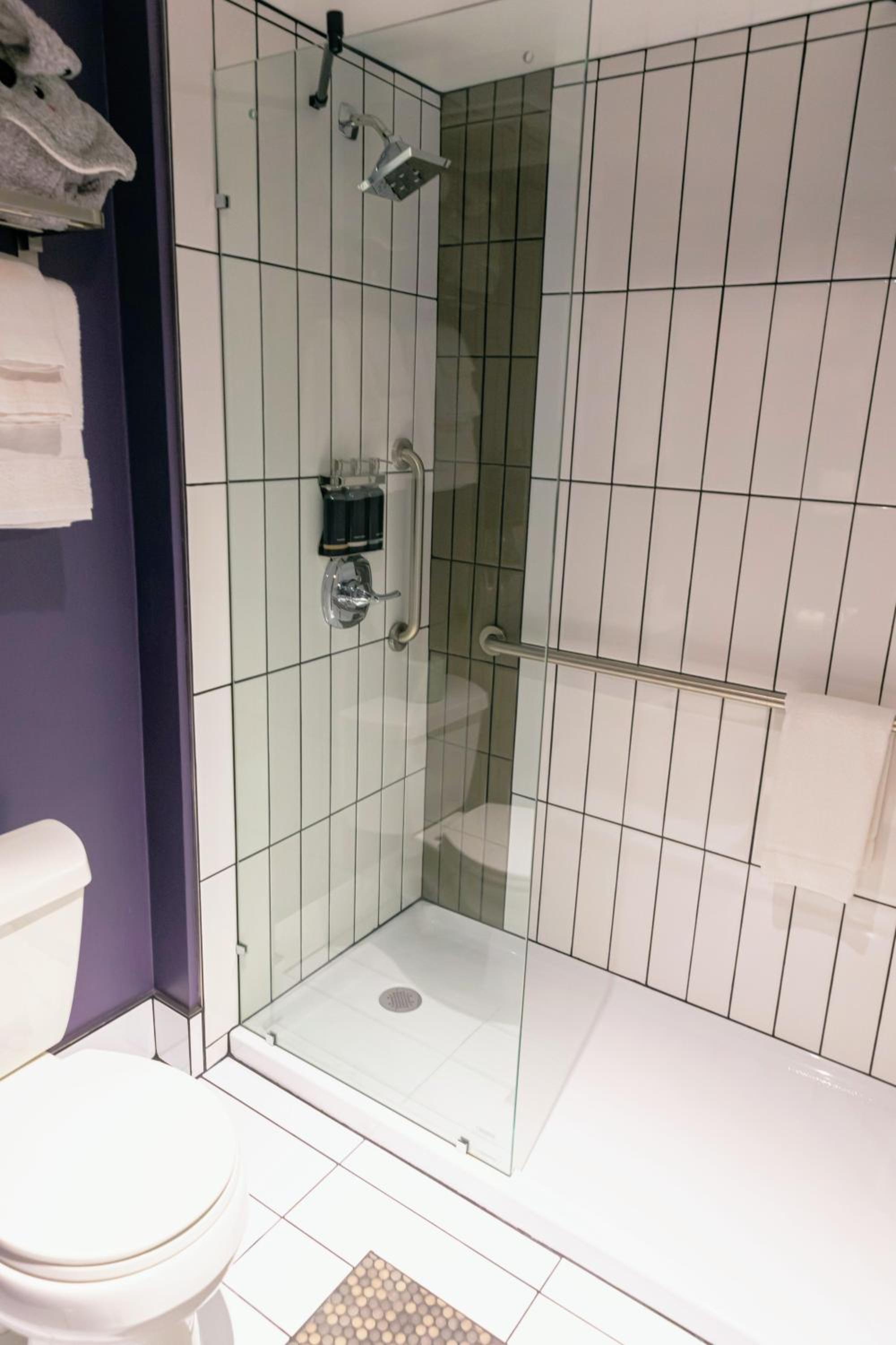 Juneau Vacations - Silverbow Inn  Suites - Property Image 35