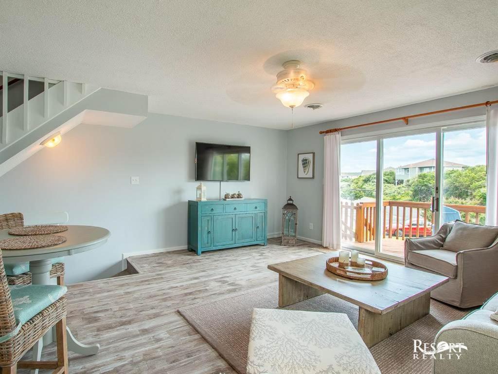 4210 - Changes in Latitude by Resort Realty