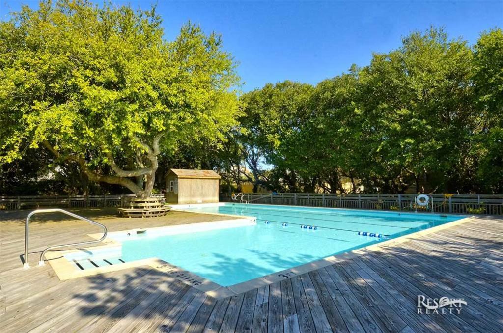 4210 - Changes in Latitude by Resort Realty