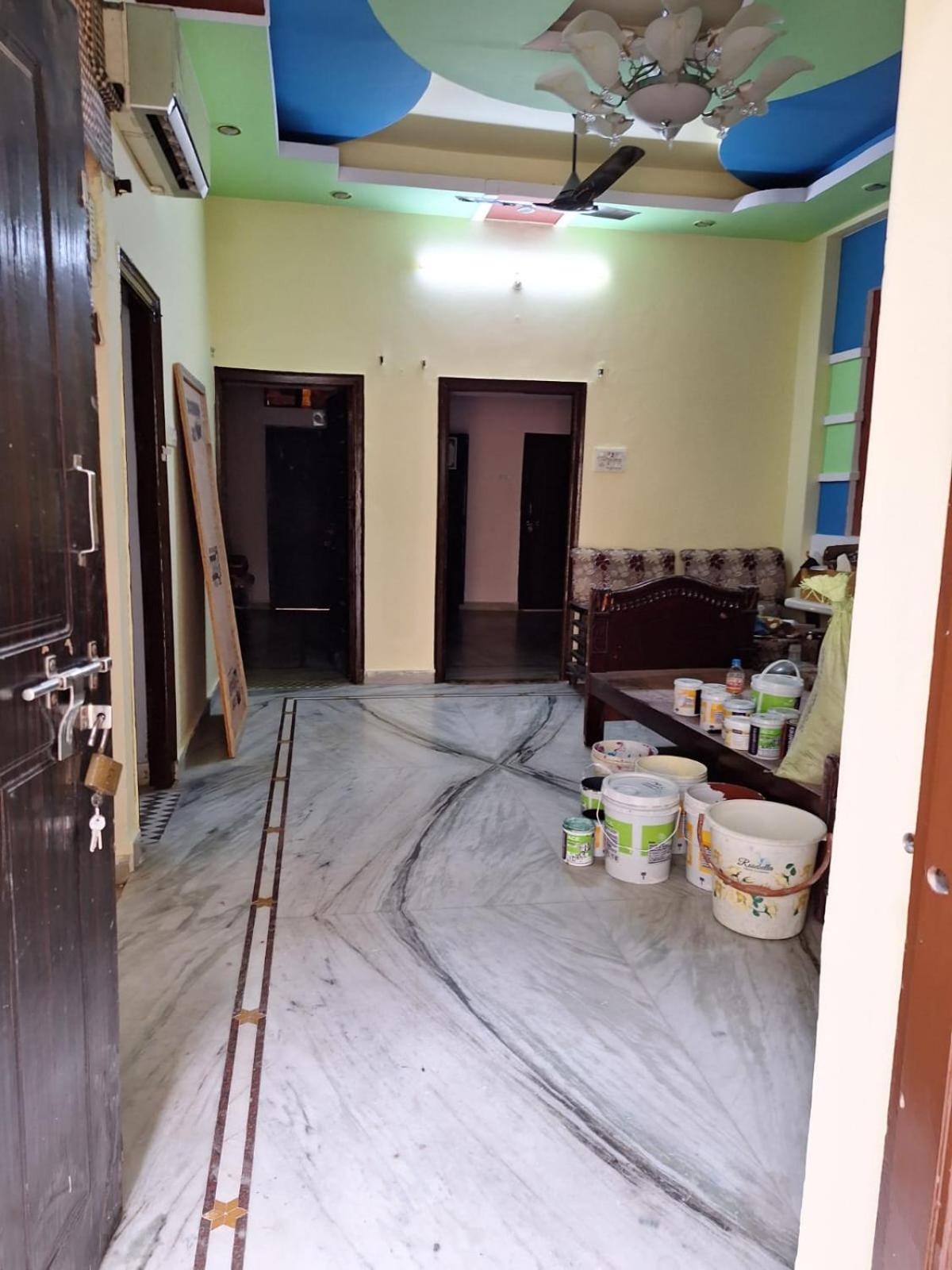 Double bedroom furnished home long stay view 2