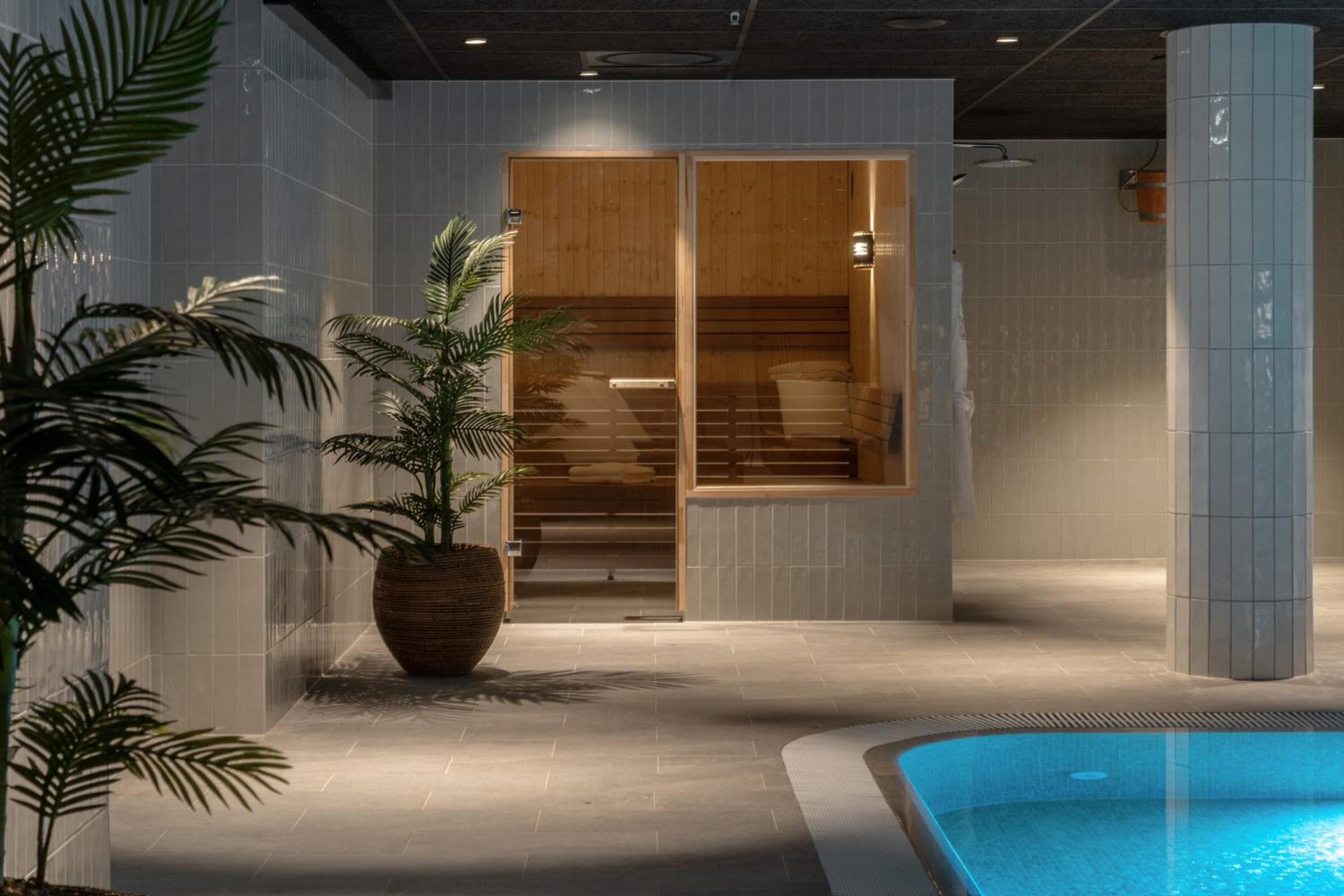 Bergen Vacations - Hotel Norge by Scandic - Property Image 57