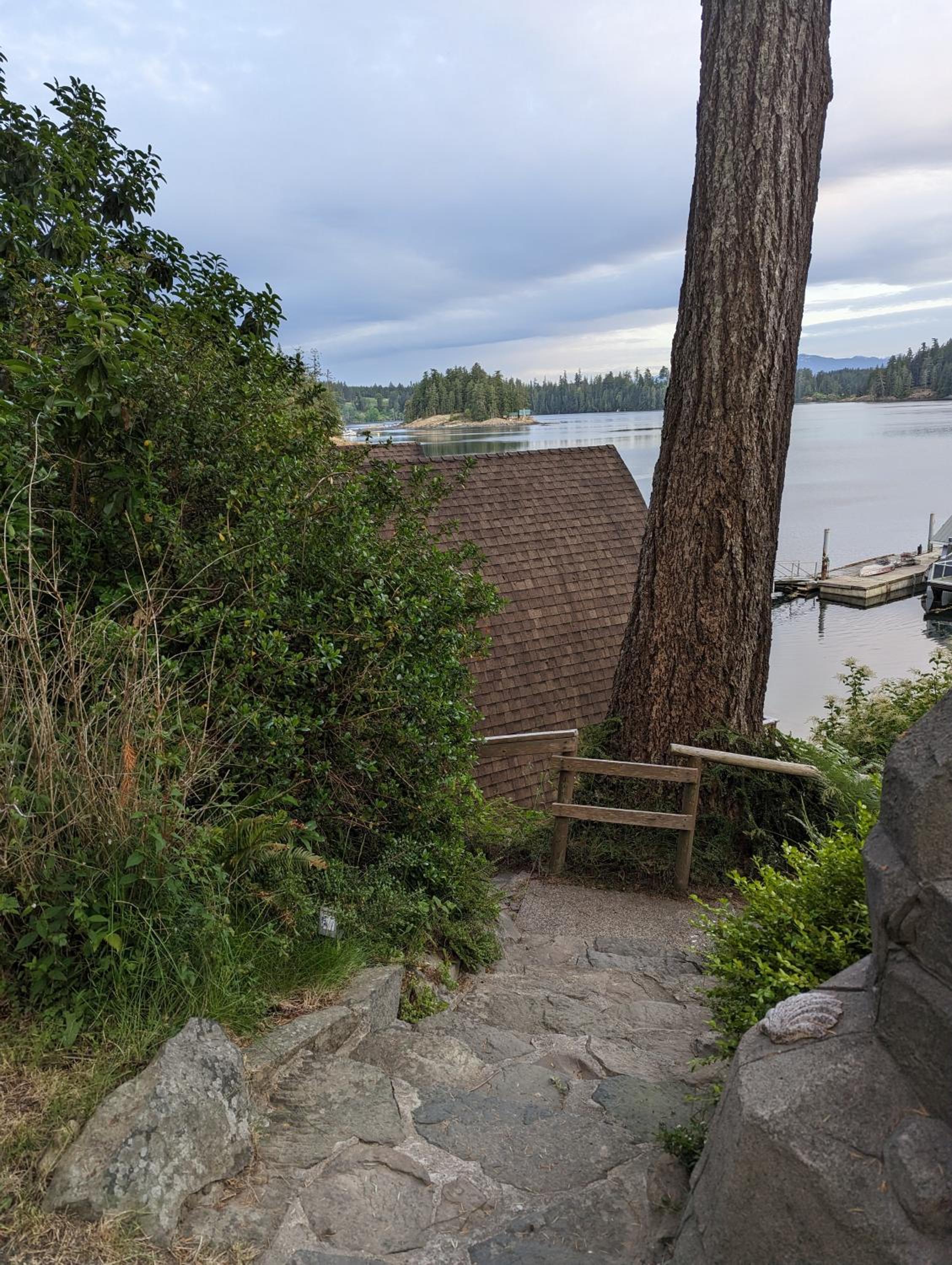 Jade Resort-Oceanfront Suites in Gowlland Harbour