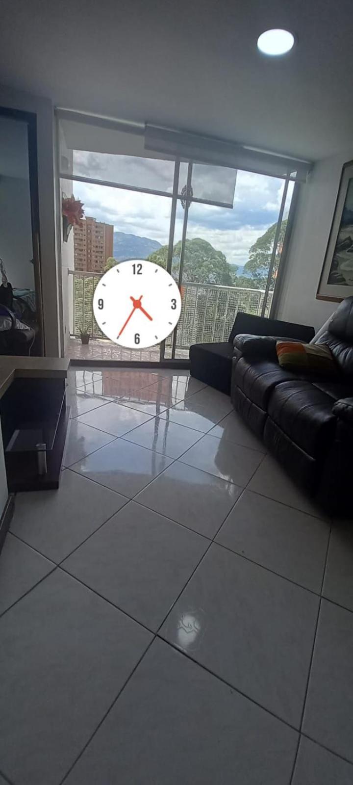 Medellín 2 lleras san diego las palmas Provenza