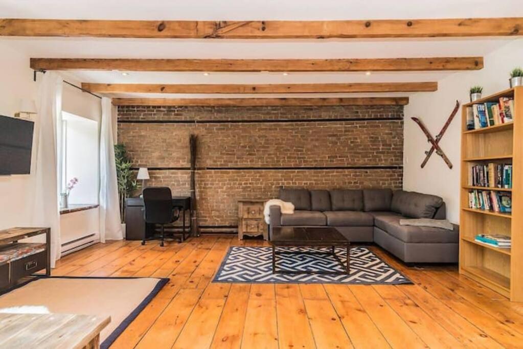 MTL Artist Loft - Champs
