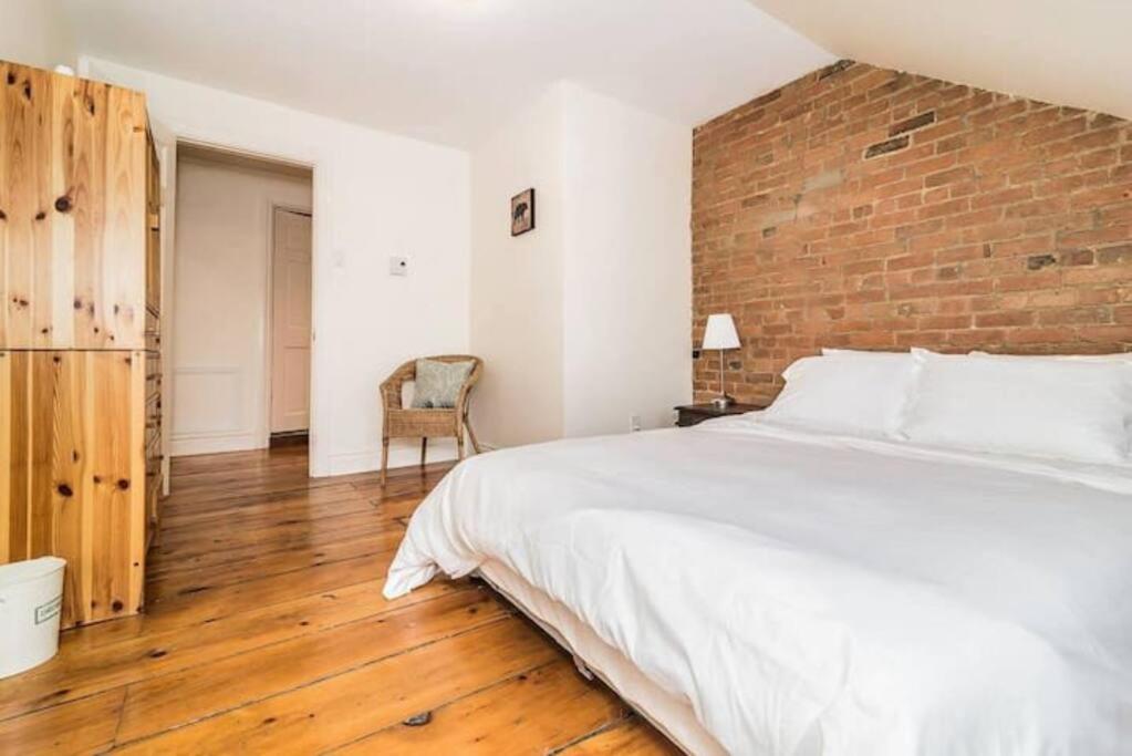 MTL Artist Loft - Champs