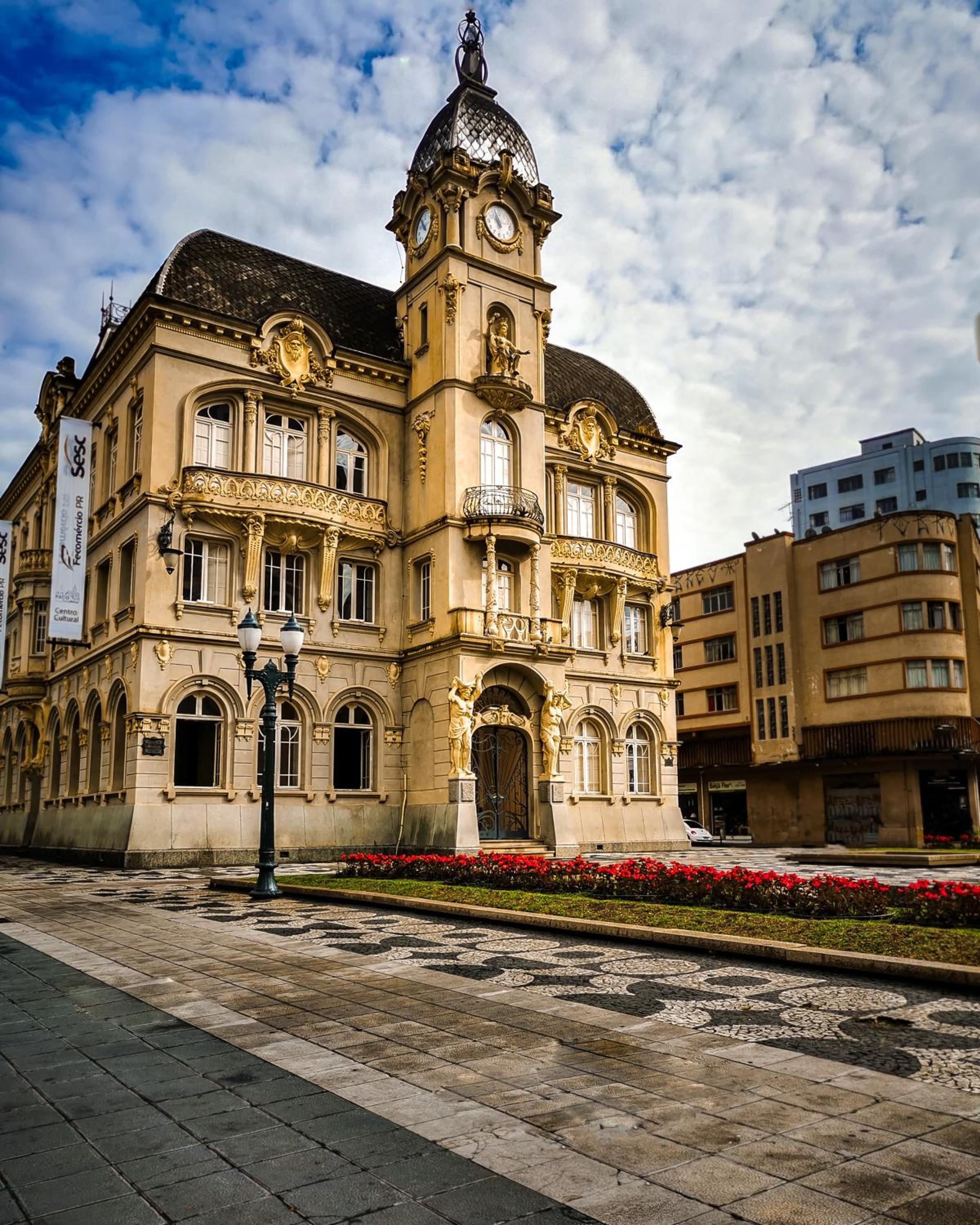 Estúdio Aconchegante no Centro de Curitiba - Ar Condicio e Localização Perfeita!