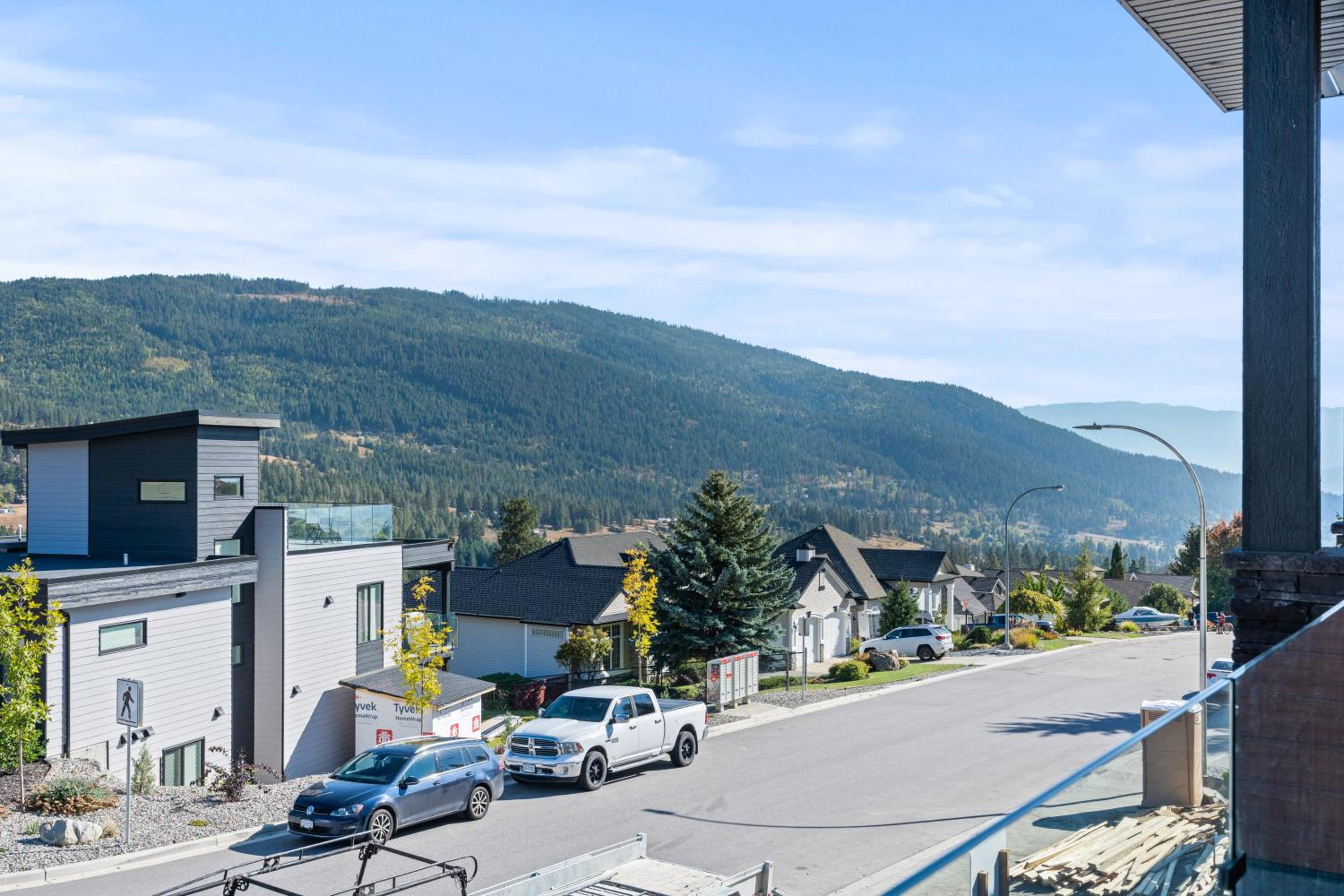 Above It All - Upper Suite, Close to Ski Resort