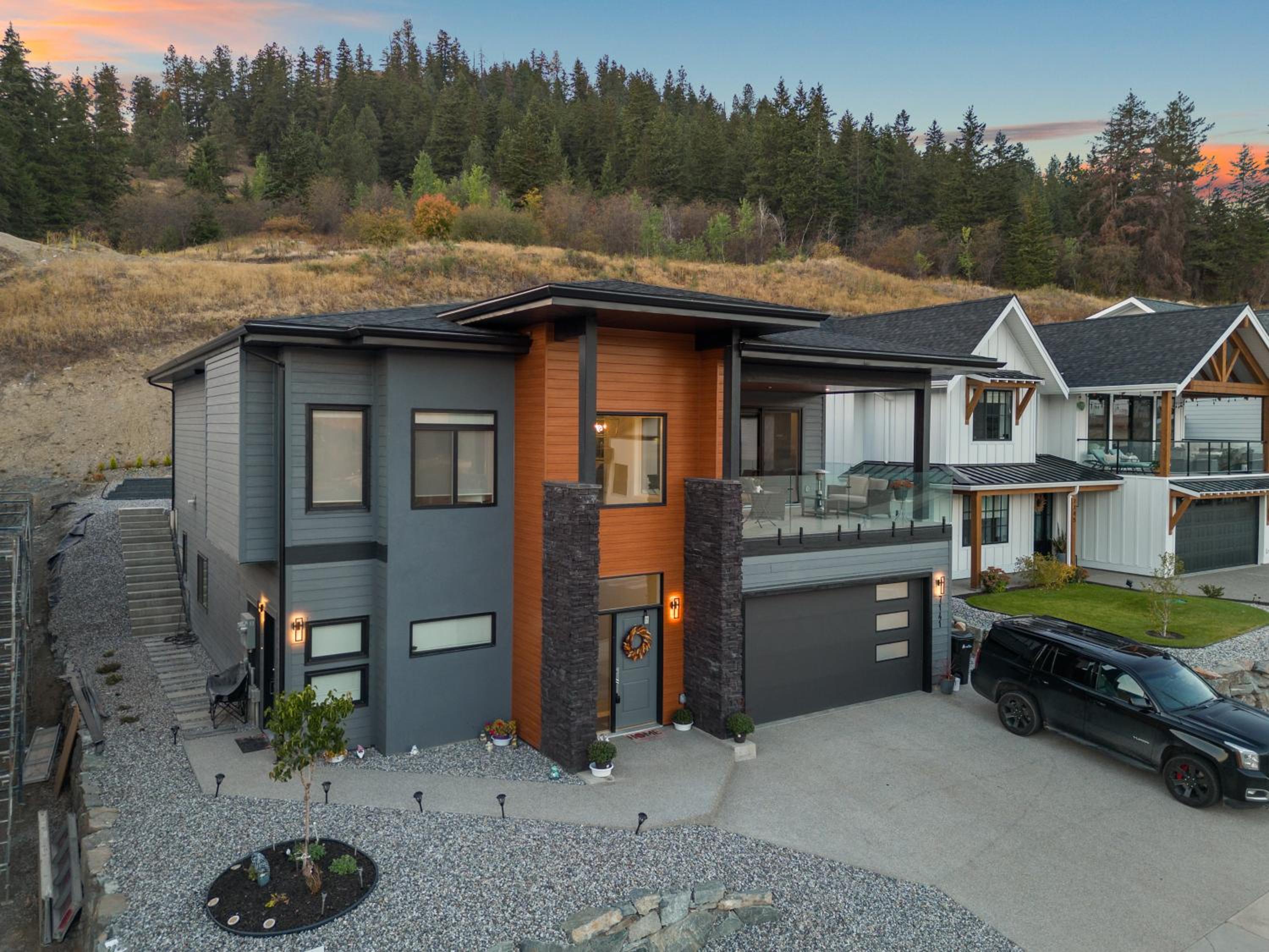 Above It All - Upper Suite, Close to Ski Resort