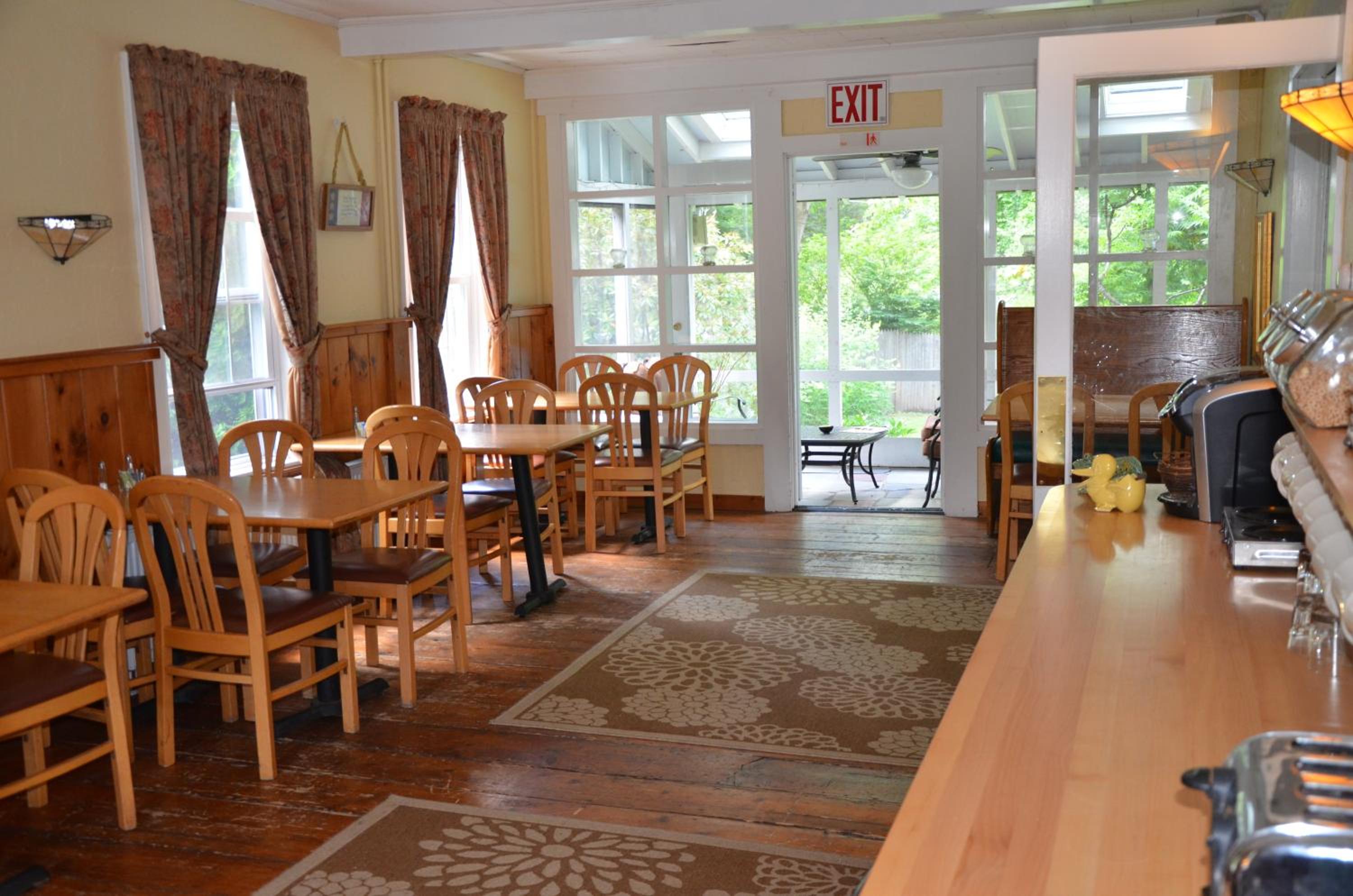 Cornwall Inn