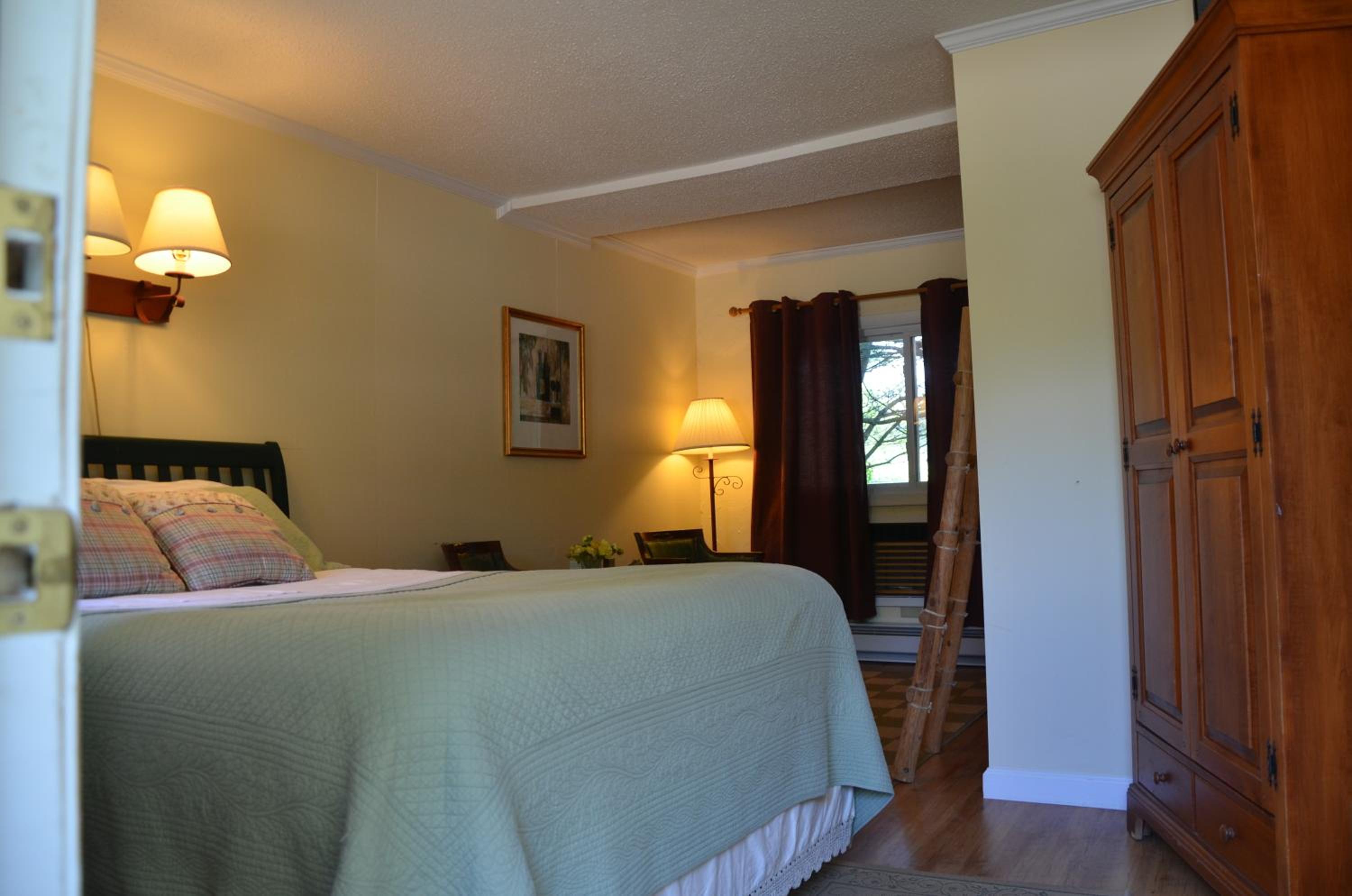 Cornwall Inn