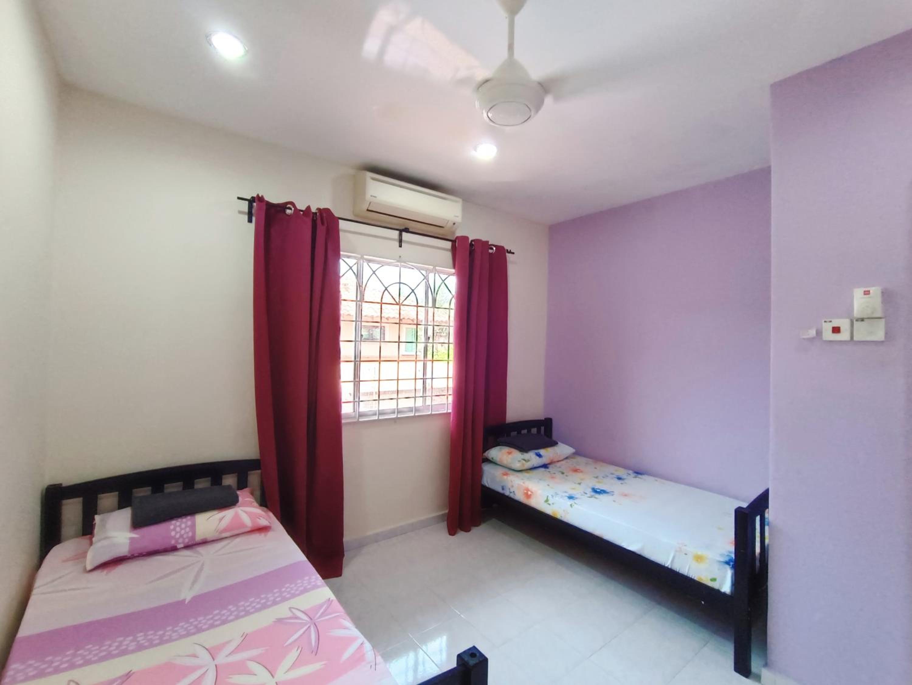 Juwita Homestay Bukit Katil - Free Unifi and 15 Minutes To Town photo 7