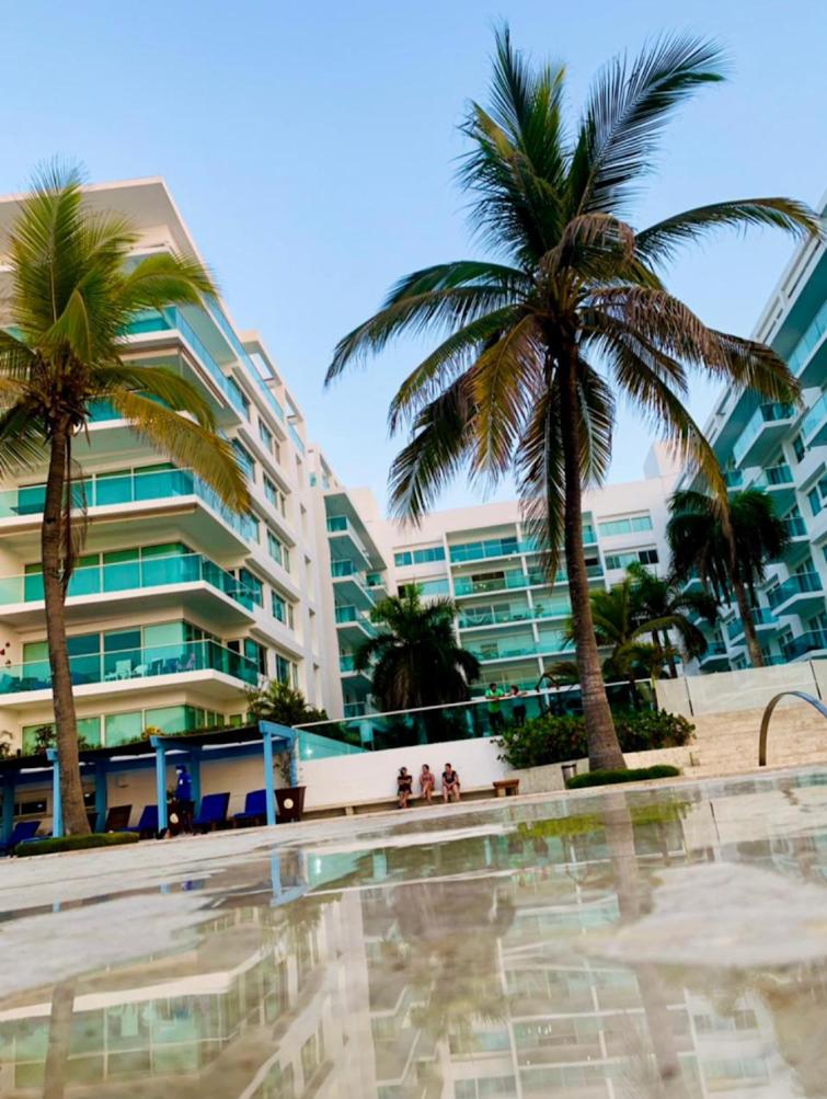 Apto con salida directa a la playa Cartagena Colombia