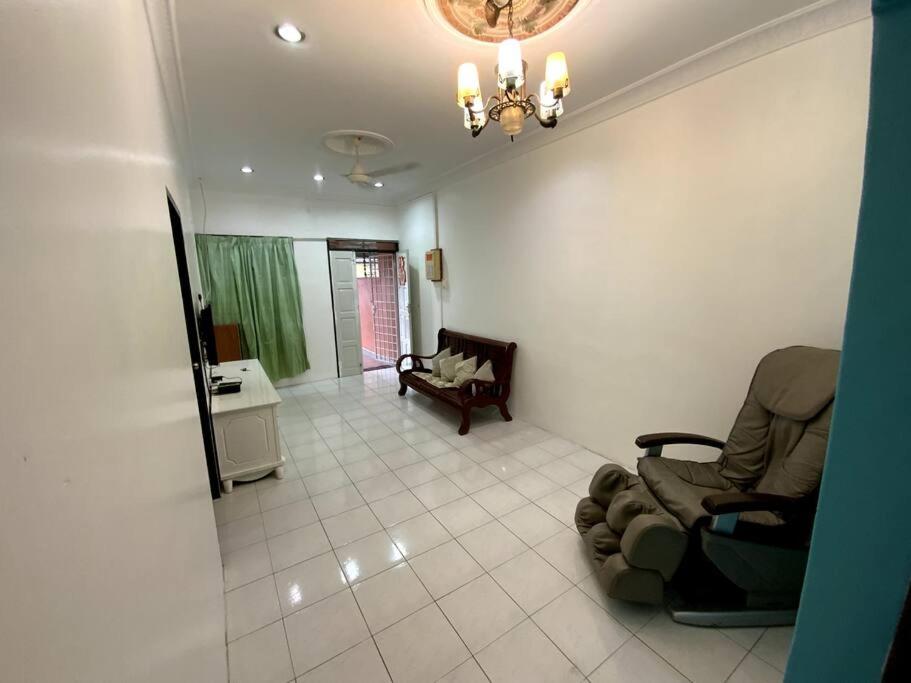 Manjung Cozy Homestay