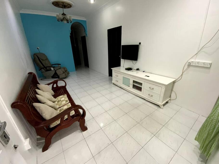 Manjung Cozy Homestay