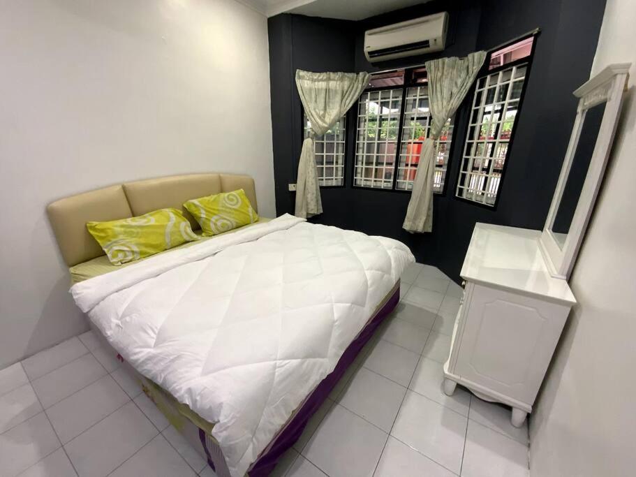 Manjung Cozy Homestay
