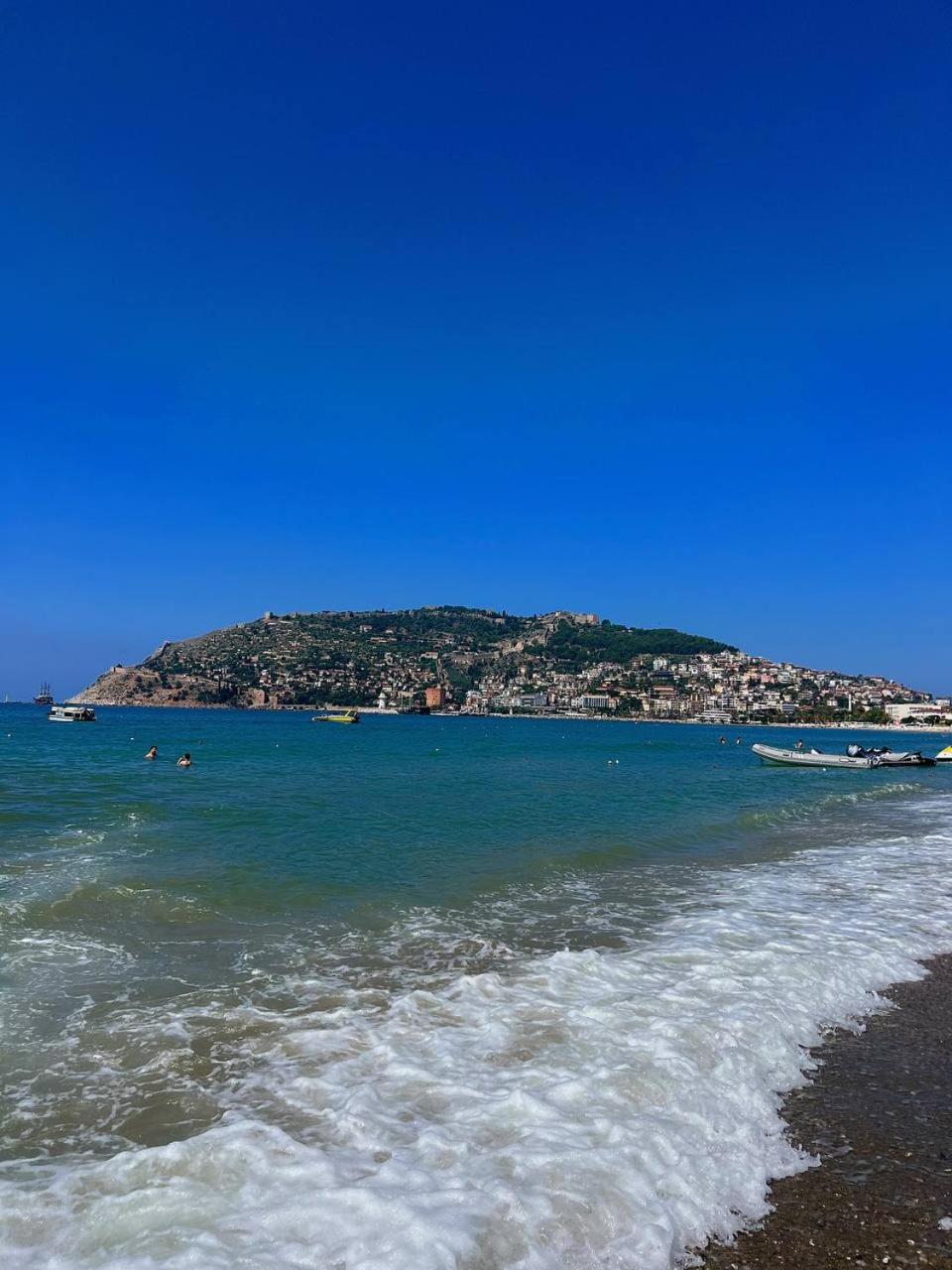 The Yacht apartments-tranquiliti and comfort in the heard of Alanya 200m to Keykubat beach
