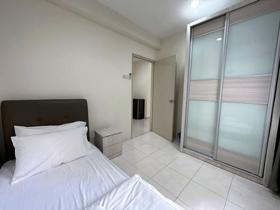 SetiaWalk Puchong 8-10Pax 3R2B IOI Mall Sunway photo 3