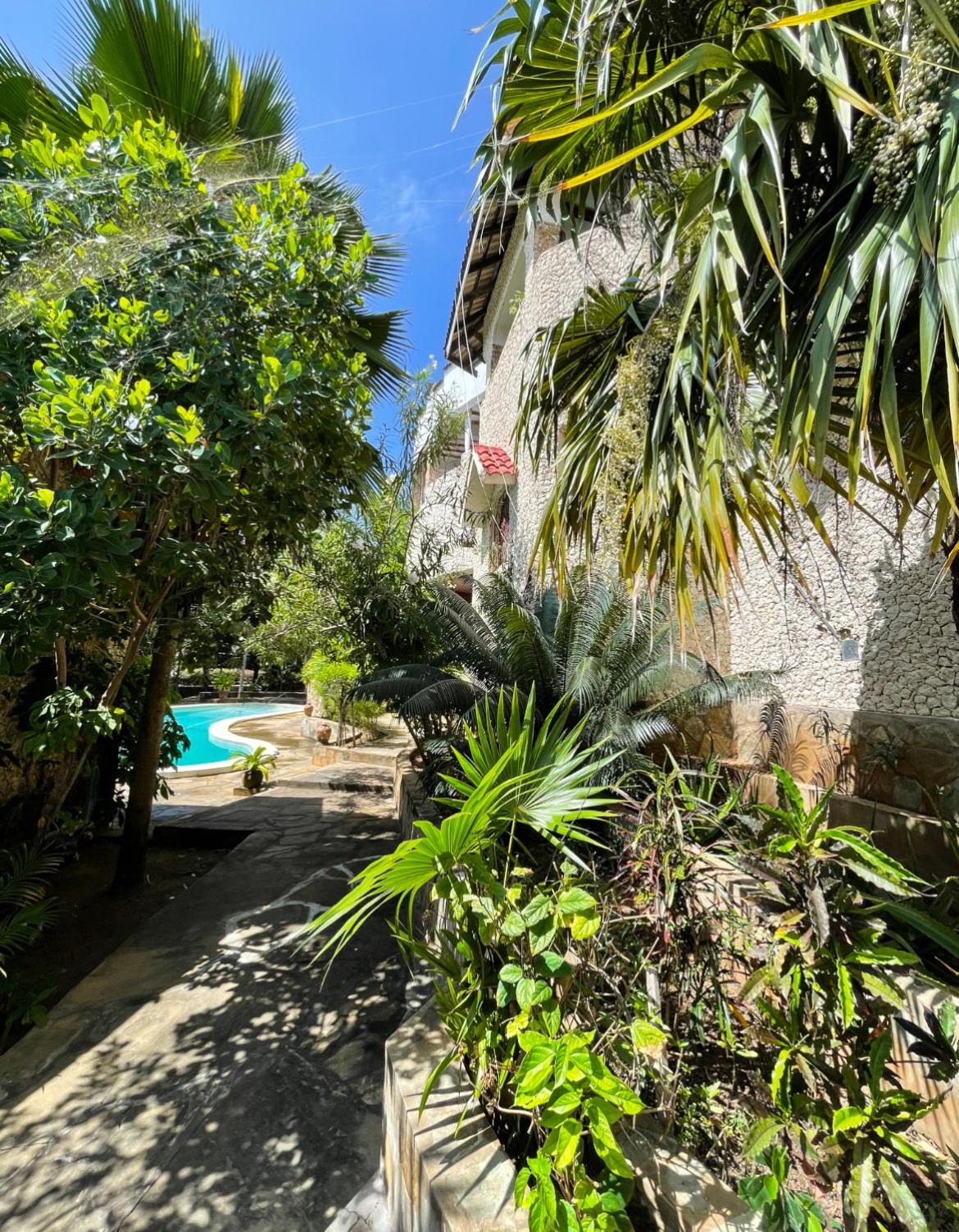 TEMBO Village Watamu