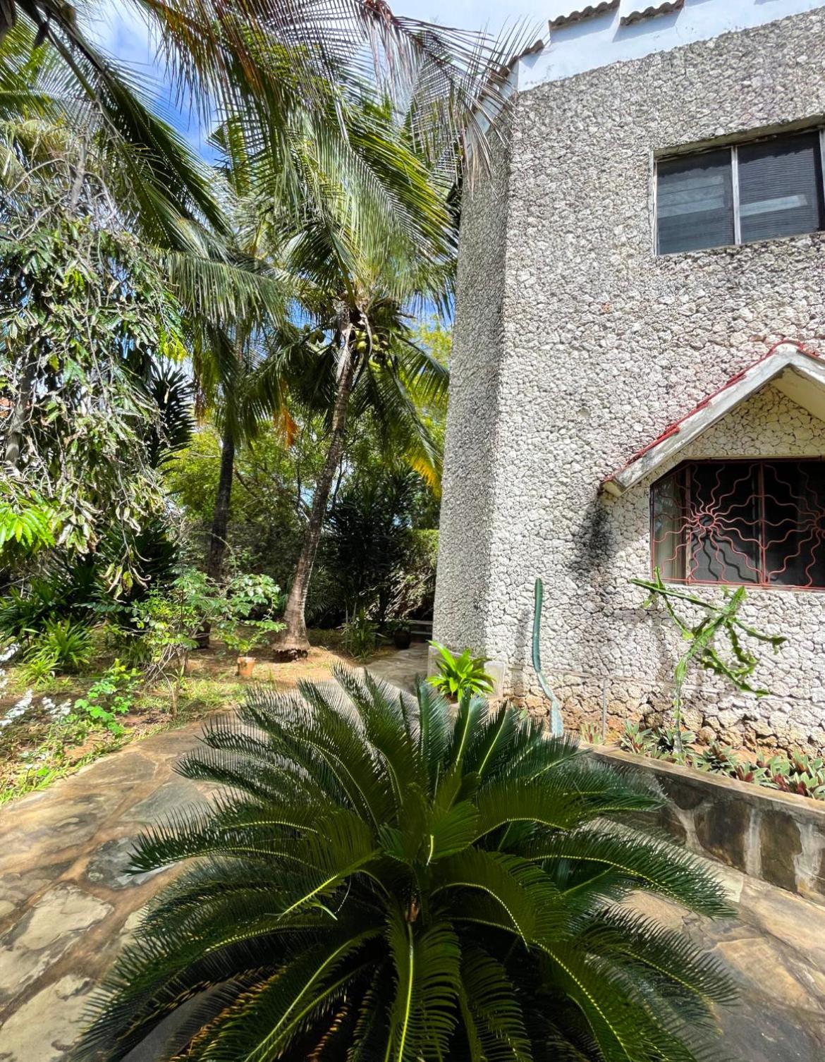 TEMBO Village Watamu