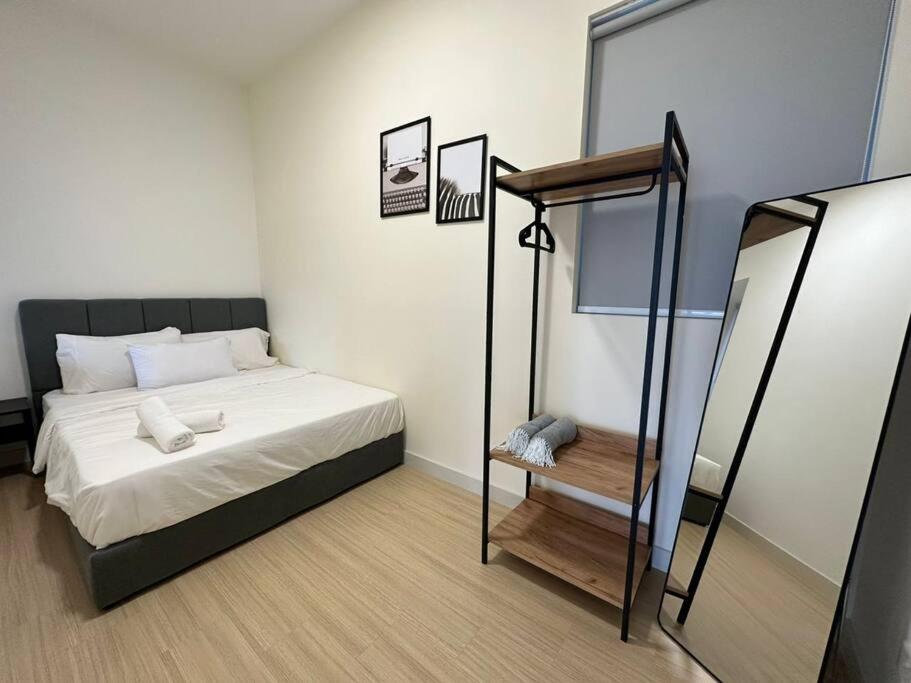 Continew Residence KL Pudu 2R1B / 6pax / IKEA MyTown