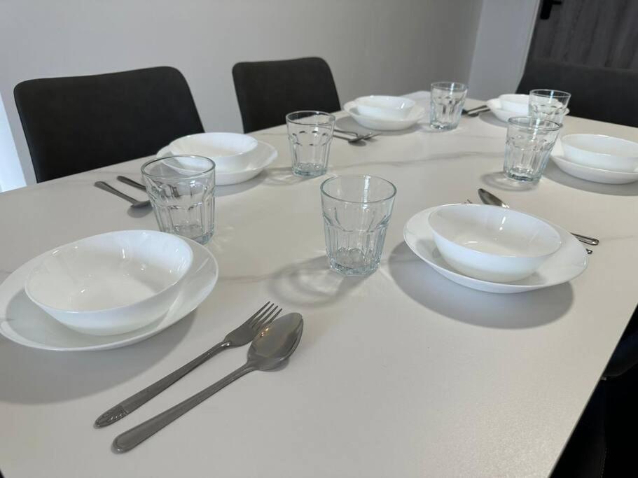 Continew Residence KL Pudu 2R1B / 6pax / IKEA MyTown