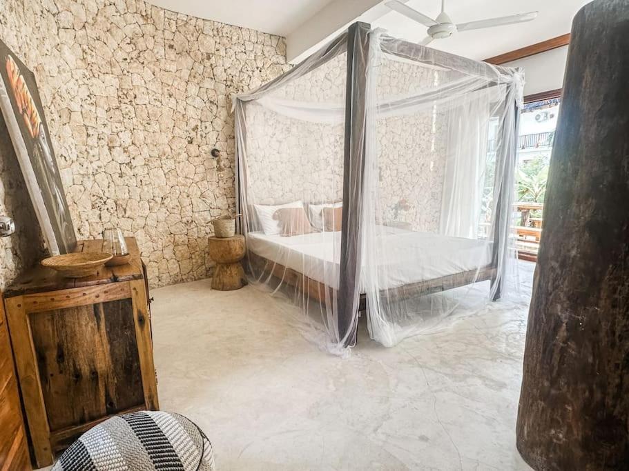 Villa Upendo with pool, Zanzibar