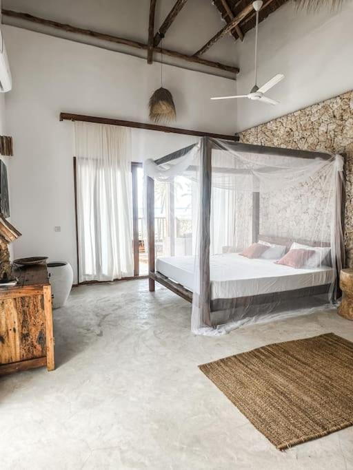 Villa Upendo with pool, Zanzibar