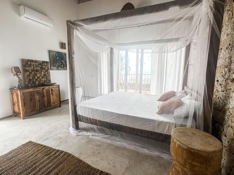 Villa Upendo with pool, Zanzibar
