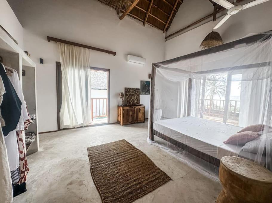 Villa Upendo with pool, Zanzibar