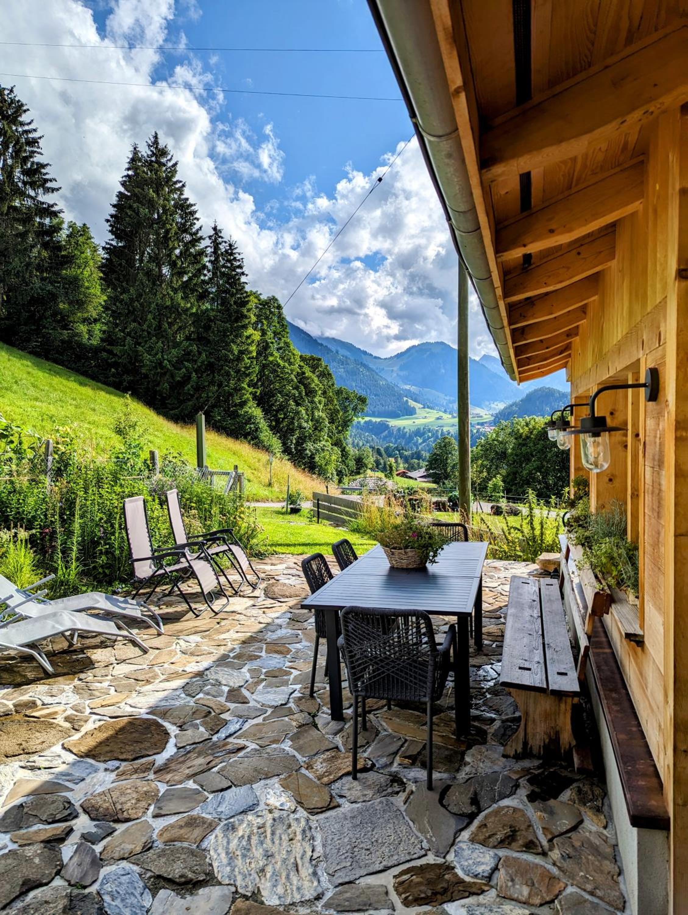 Apartment Chalet Grittelihus, between Interlaken - Gstaad
