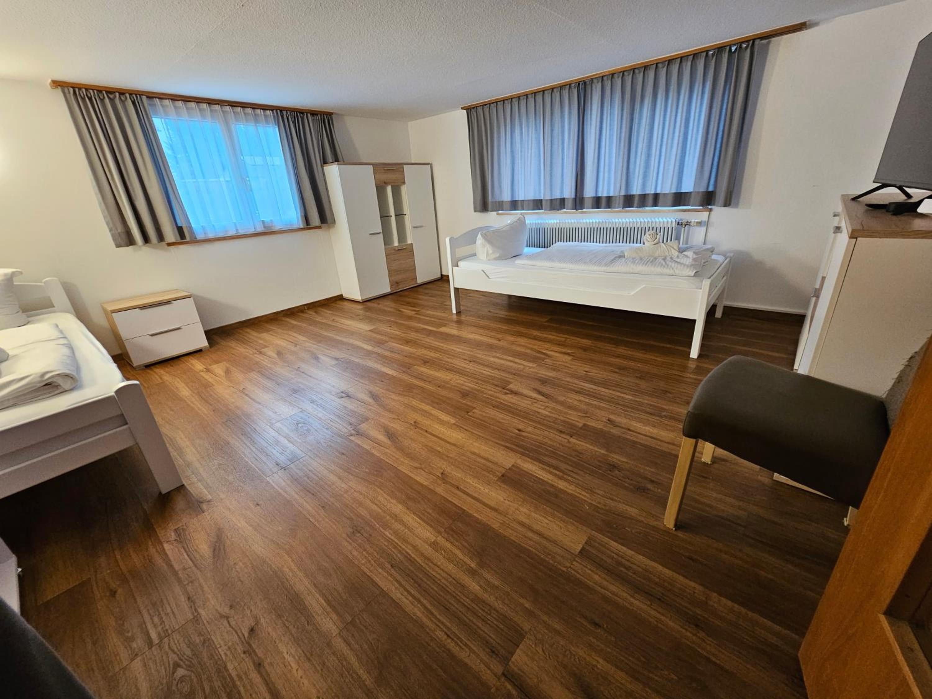 B76, Lauterach, Vorarlberg Apartments