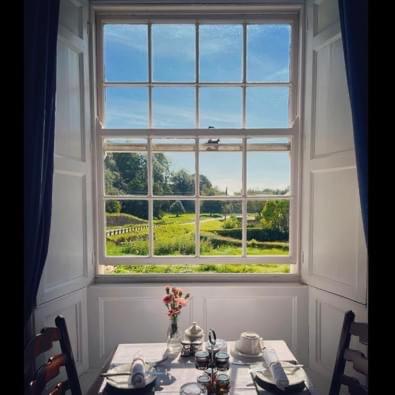 Burnley House Bed & Breakfast