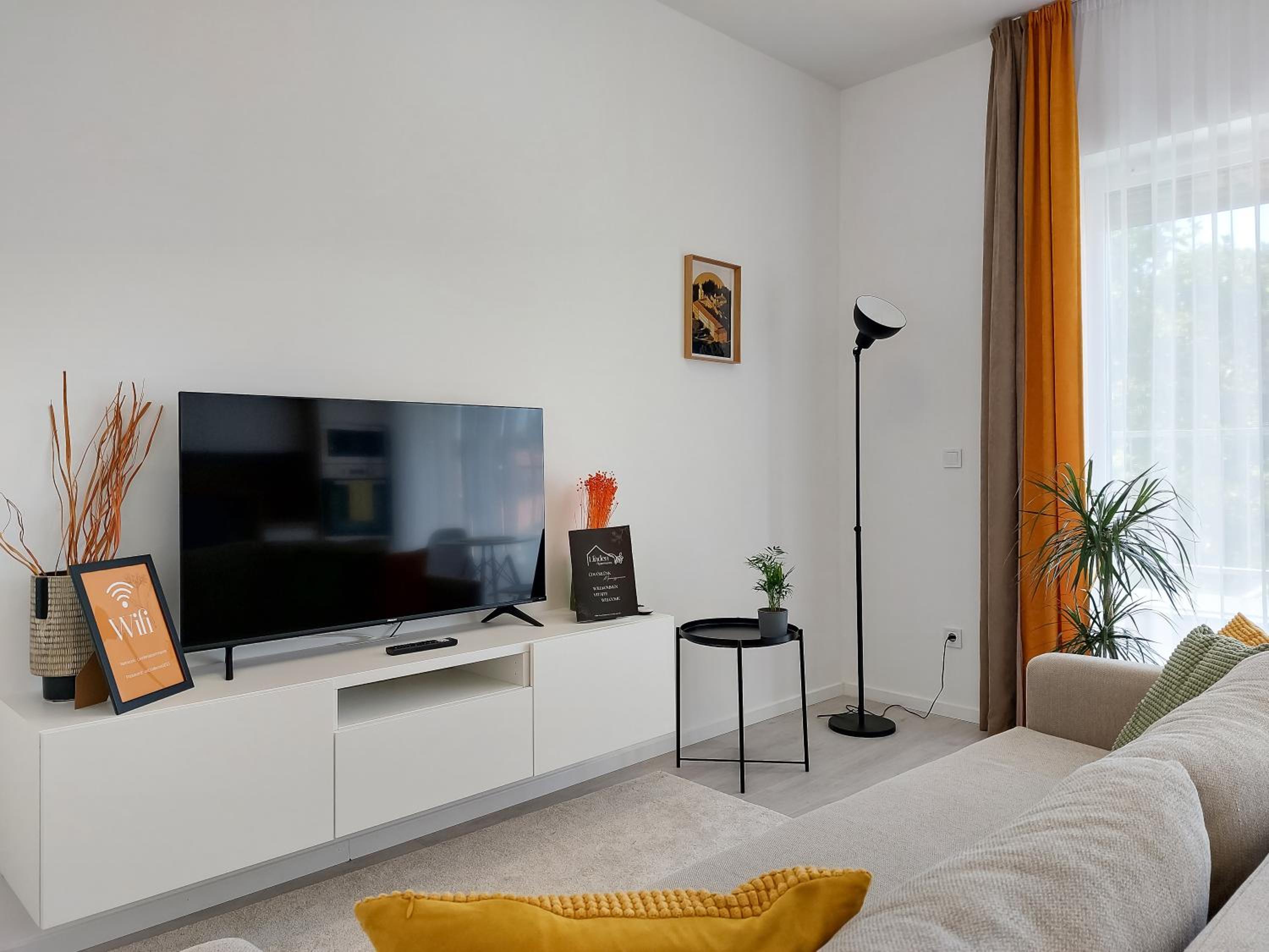 Linden Apartman 105 - Adults Only view 3