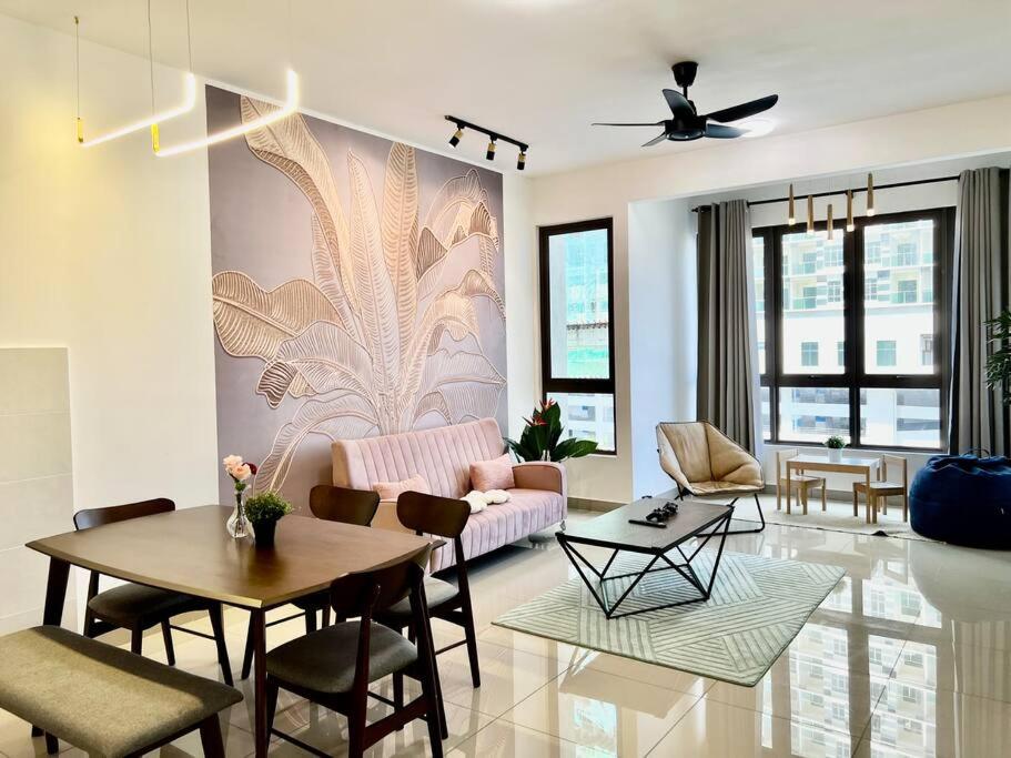 New Condo Bali- 1BR/4Pax/2Carpark nr jonker encore view 2