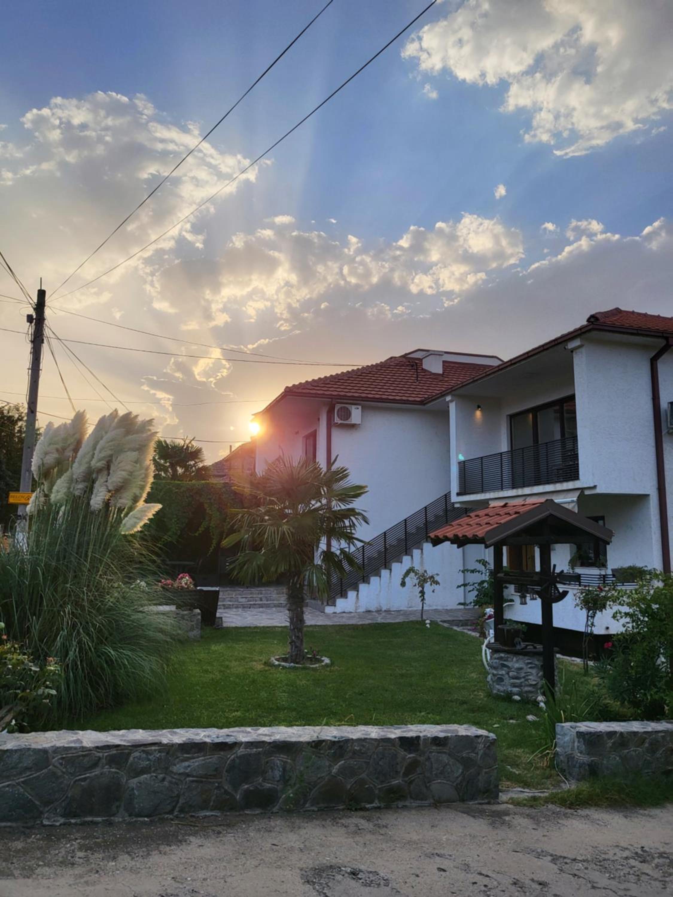 Belov Rooms and Apartments