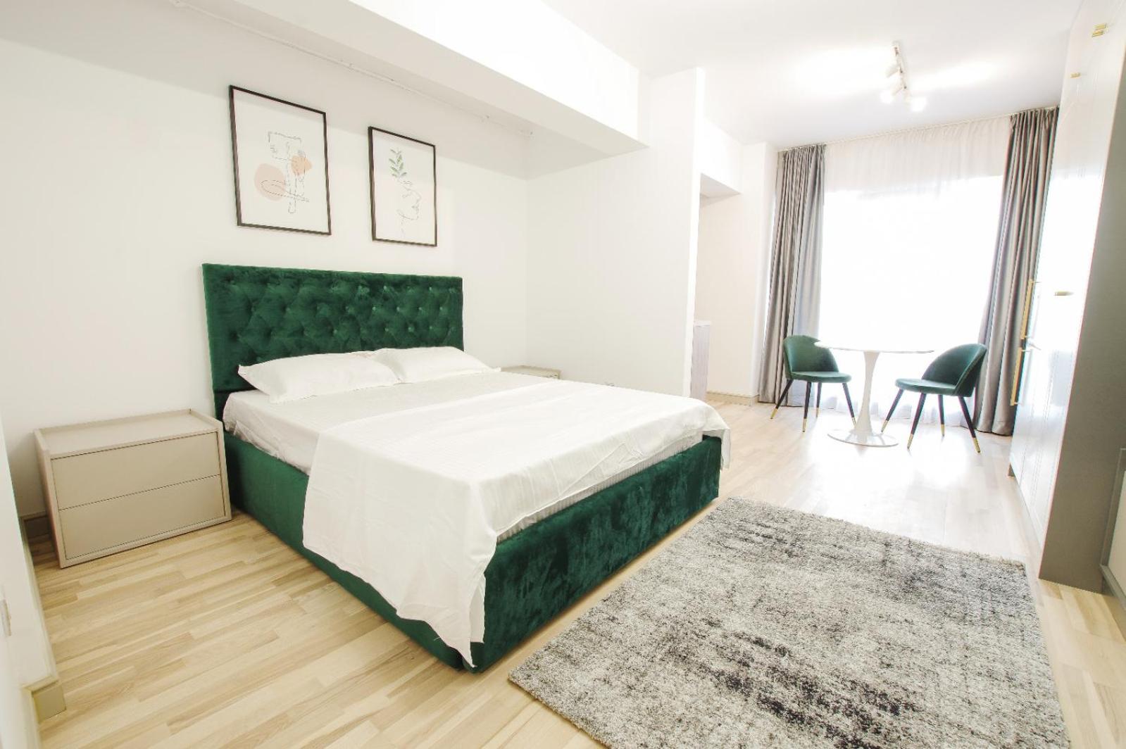Himson Green Apartment-Self Check -in near Airport & Mall view 2