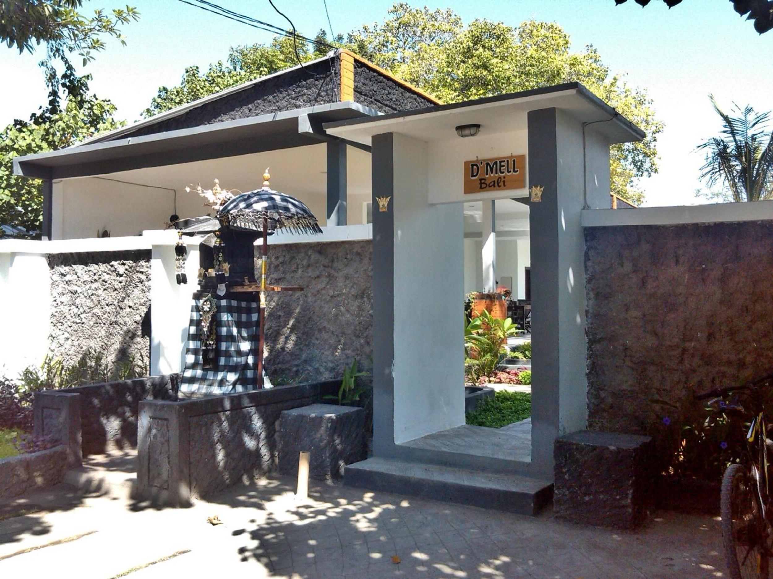 D'Mell Bali