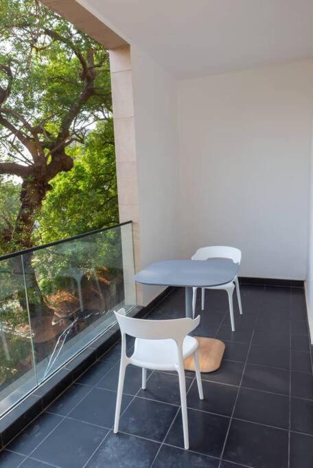 Big Beautiful Suite @ Embassy Gardens, Cantonments view 2