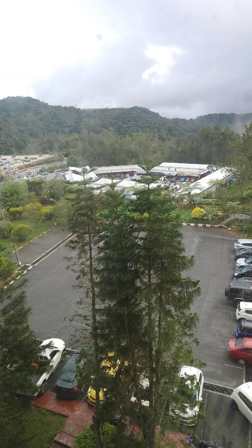 BC Homestay @ Equatorial Hill Apartment
