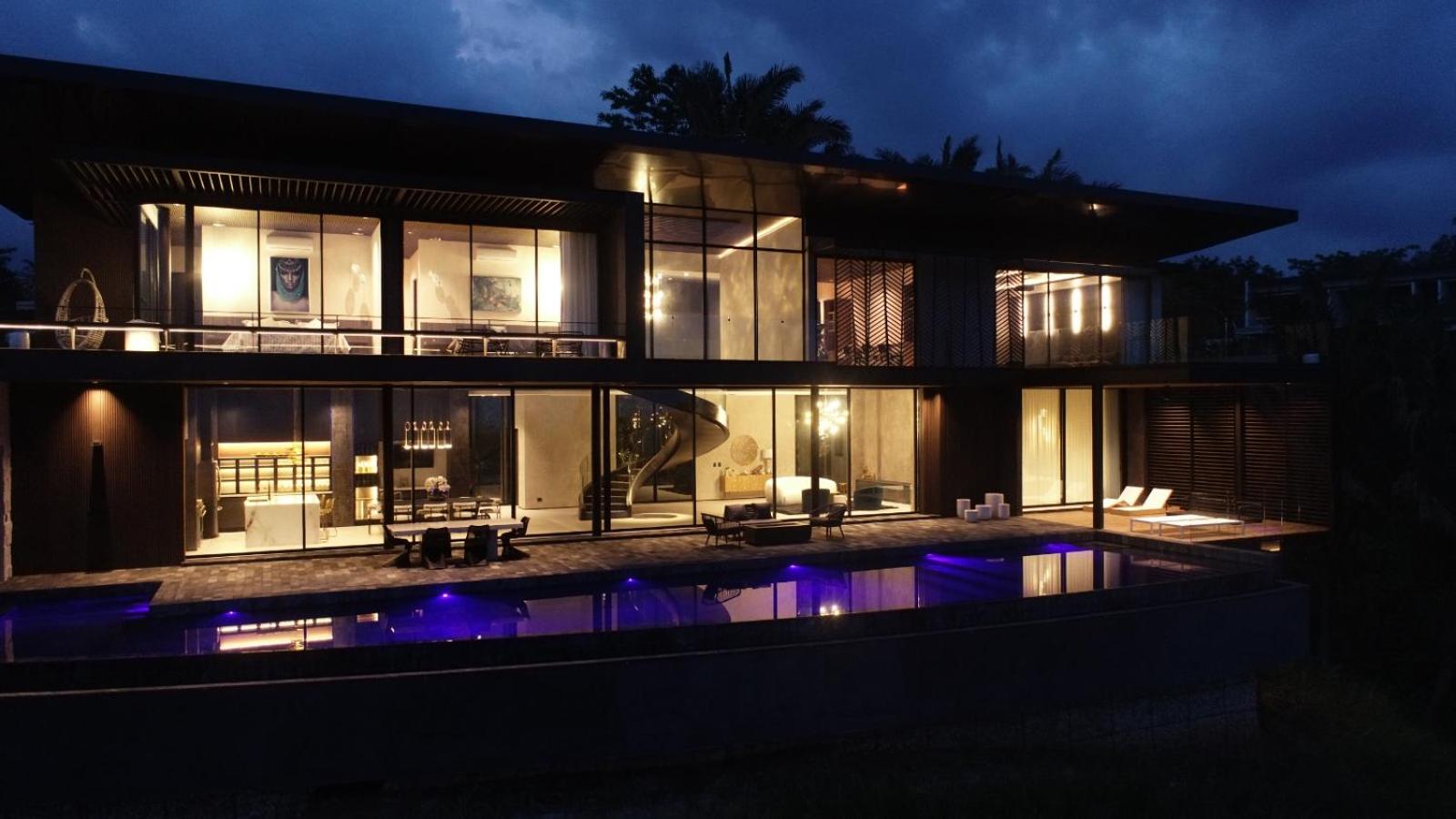 Casa Gaia - New Luxury Oceanview Mansion