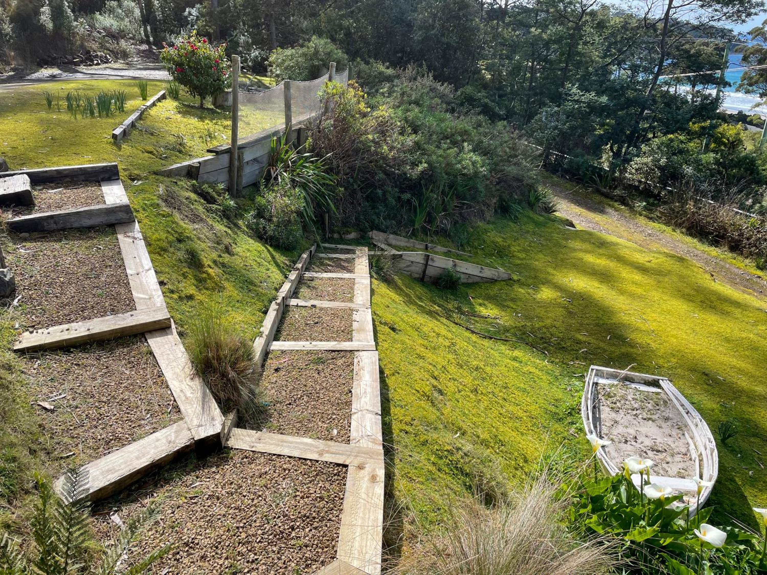 Elevated 3BR, ocean views, pool table, Pirates Bay