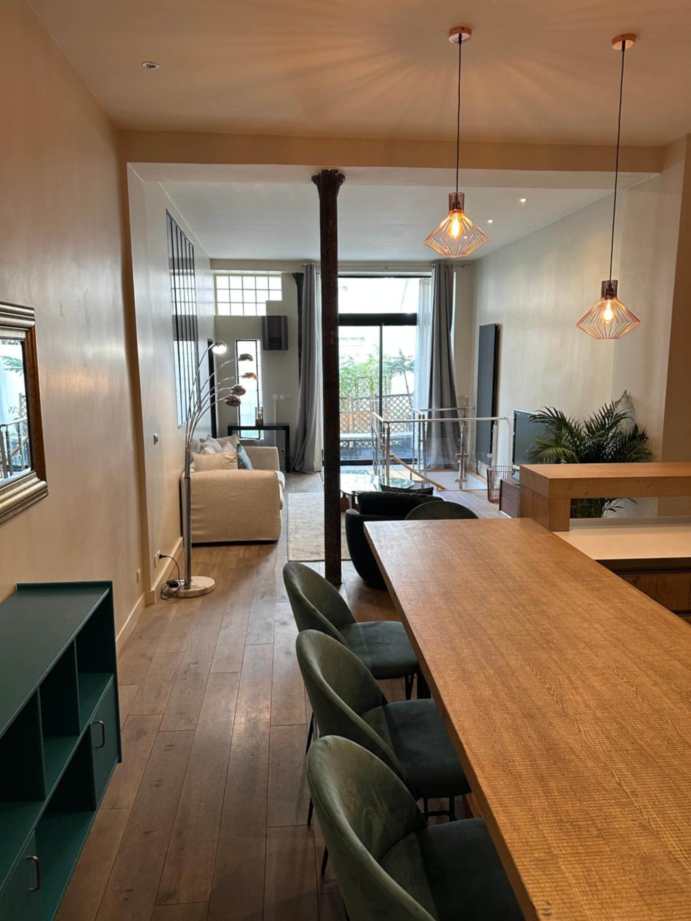 Canal Saint Martin apartments